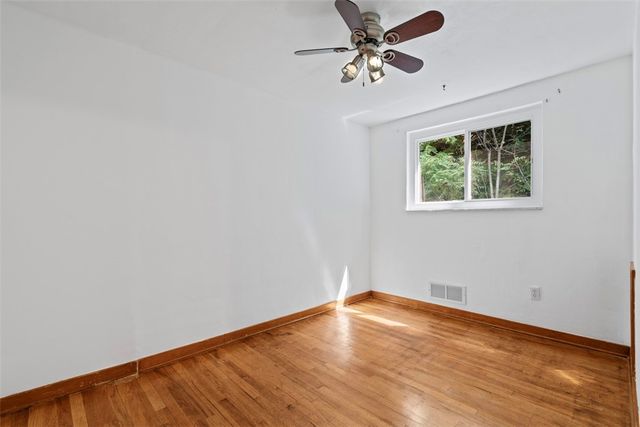 2143 Plainview Ave, Brookline, PA 15226