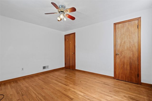 2143 Plainview Ave, Brookline, PA 15226