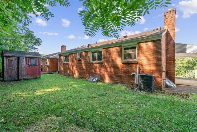 2143 Plainview Ave, Brookline, PA 15226