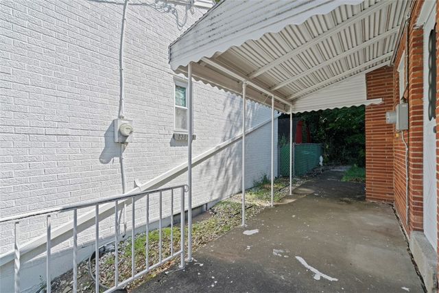 2143 Plainview Ave, Brookline, PA 15226