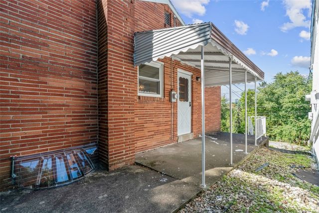 2143 Plainview Ave, Brookline, PA 15226