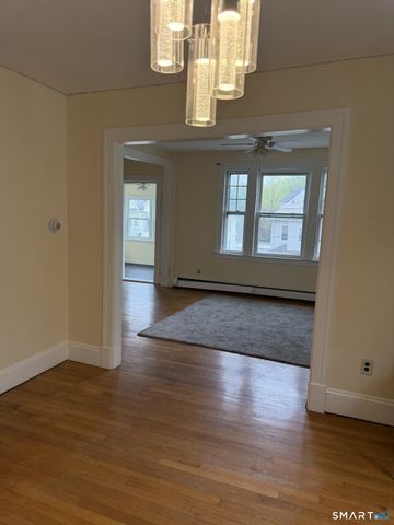 452 Hillside Avenue, Hartford, CT 06106