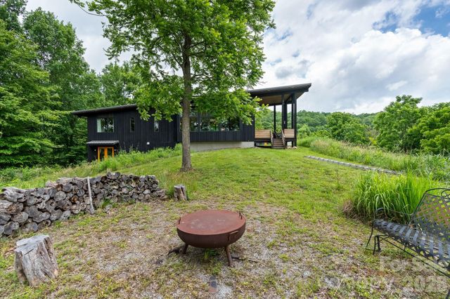 601 and 478 Freedom Cove Drive, Marshall, NC 28753