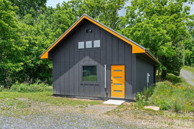 601 and 478 Freedom Cove Drive, Marshall, NC 28753