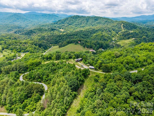 601 and 478 Freedom Cove Drive, Marshall, NC 28753