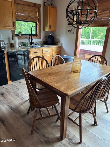 1226 Sky High Way # 6, Gatlinburg, TN 37738