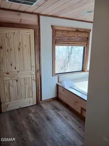 1226 Sky High Way # 6, Gatlinburg, TN 37738