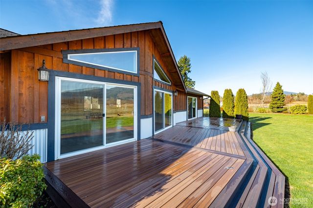 965 N Fruitdale Road, Sedro Woolley, WA 98284