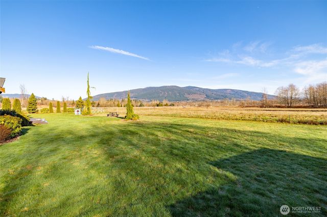 965 N Fruitdale Road, Sedro Woolley, WA 98284