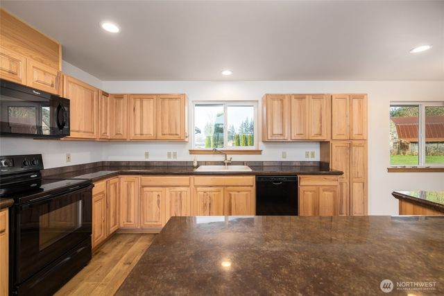 965 N Fruitdale Road, Sedro Woolley, WA 98284