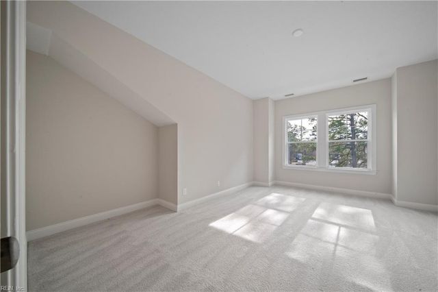 4719 Mahogany RN, Chesapeake, VA 23321