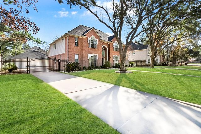 803 Chisel Point Drive, Houston, TX 77094