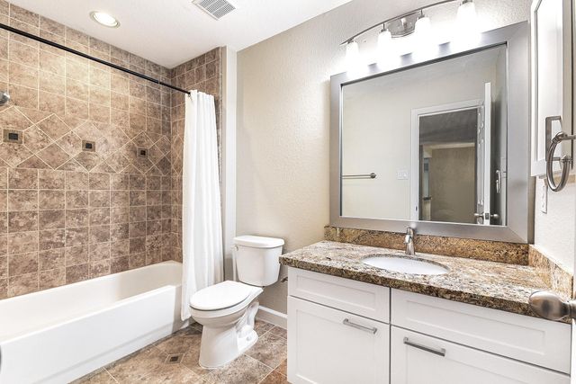 803 Chisel Point Drive, Houston, TX 77094