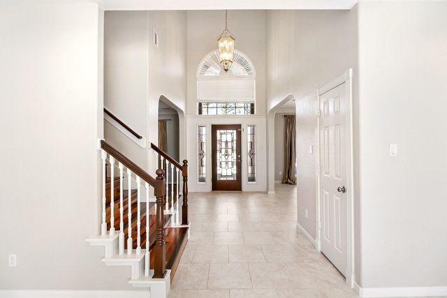 803 Chisel Point Drive, Houston, TX 77094