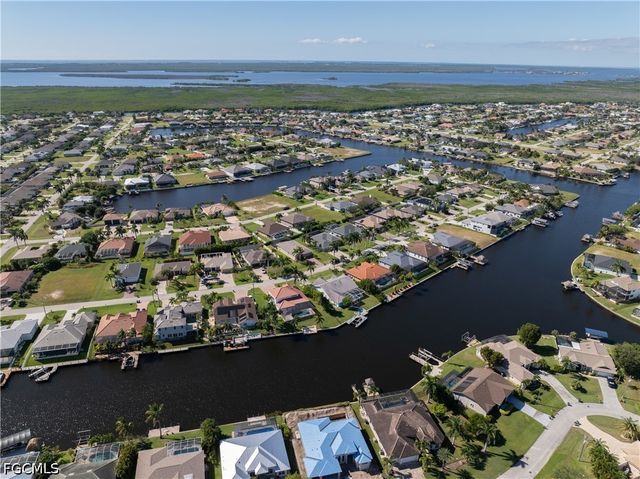 3101 SW 26th PL, Cape Coral, FL 33914