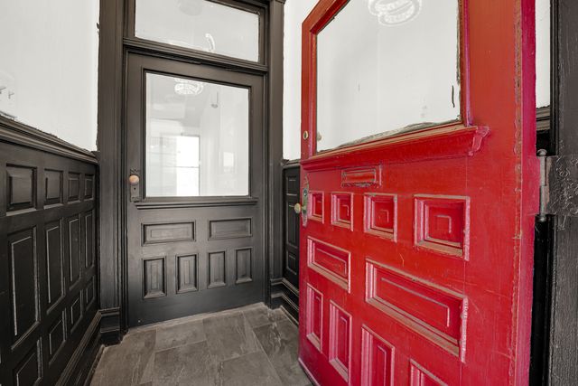 928 E 46th Street, Chicago, IL 60653