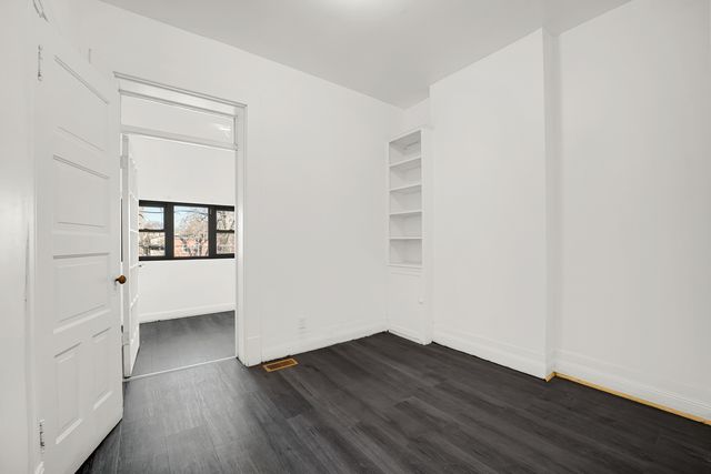 928 E 46th Street, Chicago, IL 60653