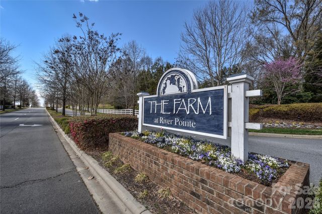 3050 Streamside Drive, Davidson, NC 28036