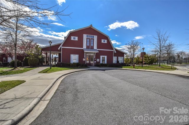 3050 Streamside Drive, Davidson, NC 28036