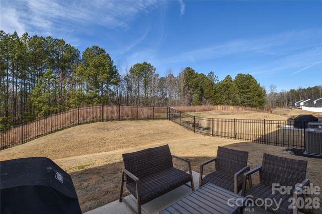 3050 Streamside Drive, Davidson, NC 28036