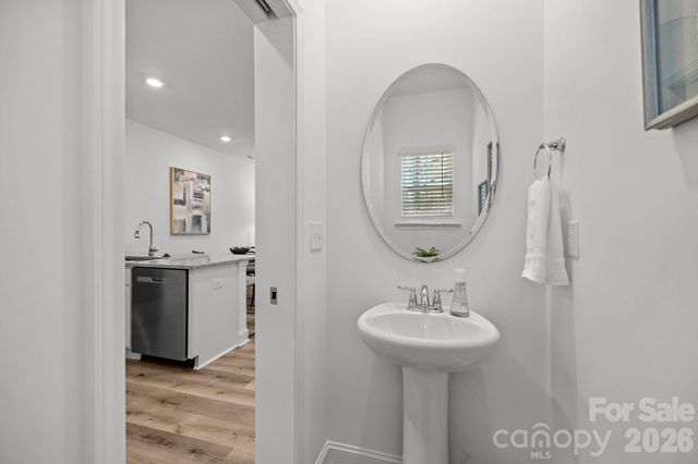 3212 Butler Hill Drive, Matthews, NC 28105