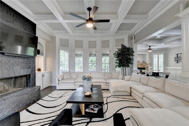 2420 Hopehaven Way, Hoschton, GA 30548