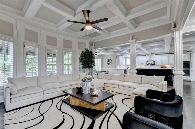 2420 Hopehaven Way, Hoschton, GA 30548