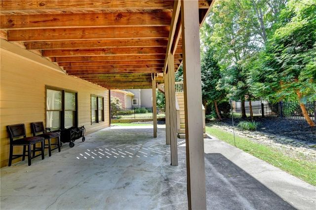 2420 Hopehaven Way, Hoschton, GA 30548