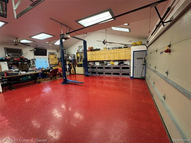 11343 Philway Court, Brighton, MI 48114
