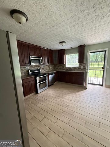 755 Tara Bend, Hampton, GA 30228