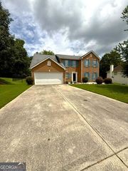 755 Tara Bend, Hampton, GA 30228