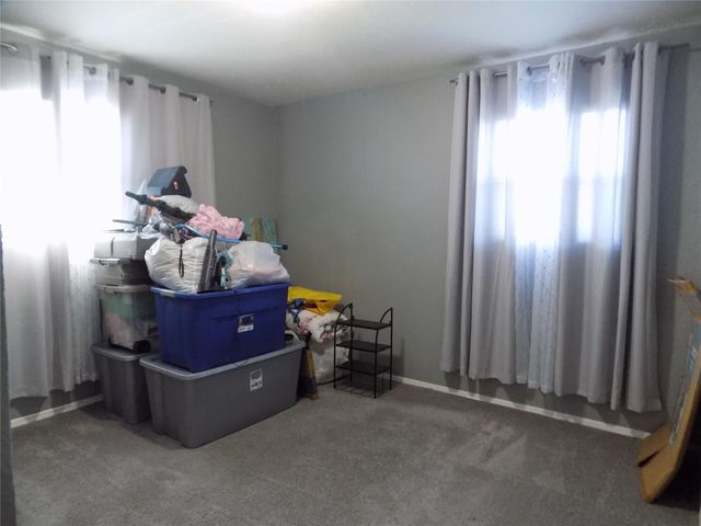 5016 Creekmont Drive, Houston, TX 77091