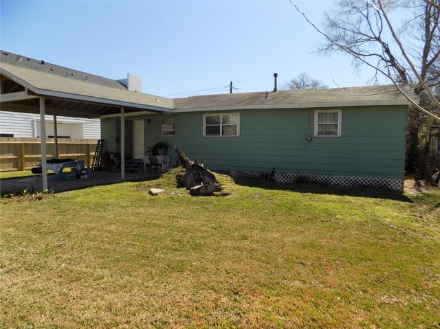 5016 Creekmont Drive, Houston, TX 77091