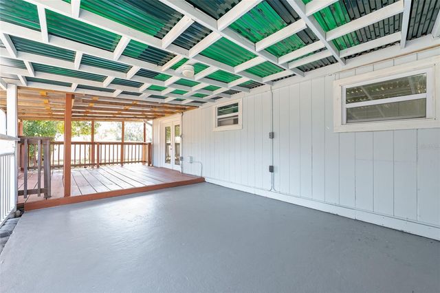 895 SW 80TH AVENUE, Ocala, FL 34481