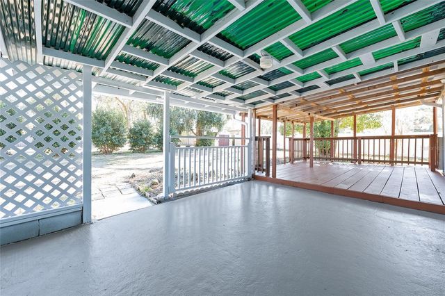 895 SW 80TH AVENUE, Ocala, FL 34481