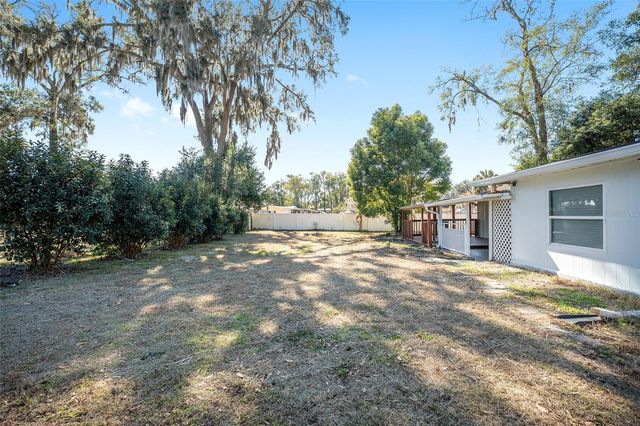 895 SW 80TH AVENUE, Ocala, FL 34481