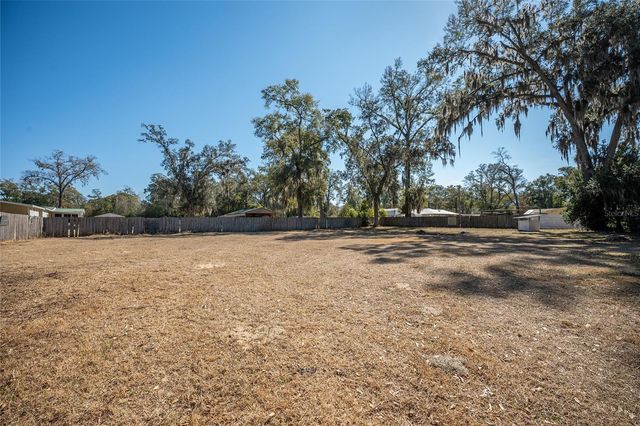 895 SW 80TH AVENUE, Ocala, FL 34481