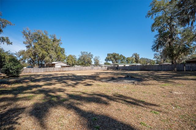 895 SW 80TH AVENUE, Ocala, FL 34481