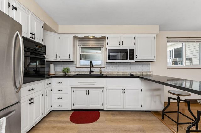 2409 Bardwell West Road, Sterling Twp, OH 45154