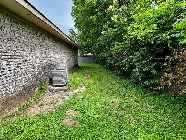 1115 Alexander Road, Stephenville, TX 76401
