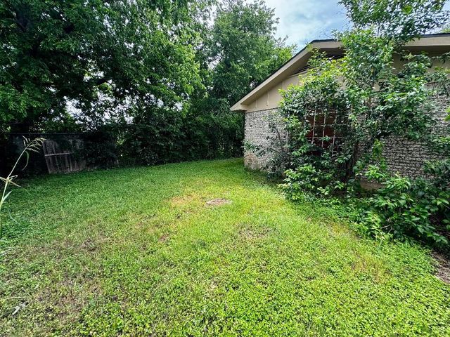1115 Alexander Road, Stephenville, TX 76401