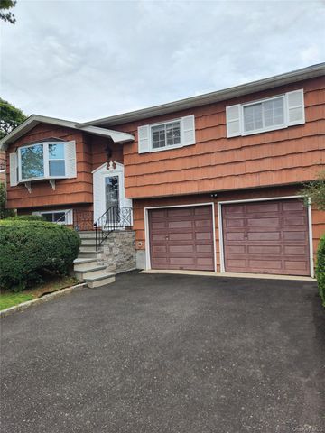 7 Bertlee Drive, Huntington, NY 11746