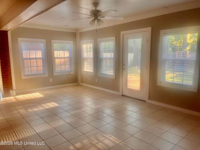 2160 Heritage Cove, Hernando, MS 38632