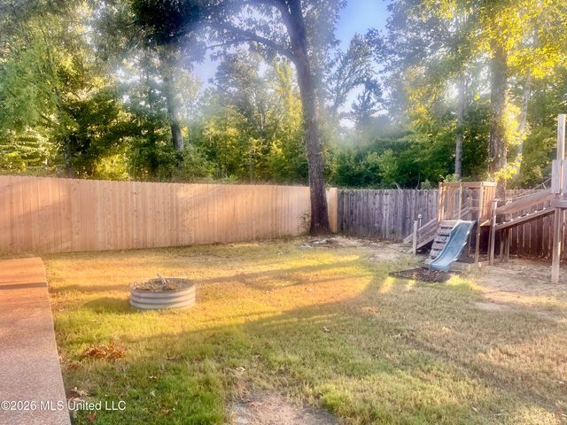 2160 Heritage Cove, Hernando, MS 38632