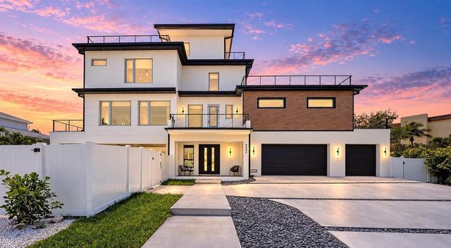 8800 MIDNIGHT PASS ROAD, Sarasota, FL 34242