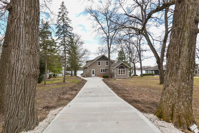 S106W20597 N Shore DRIVE, Muskego, WI 53150
