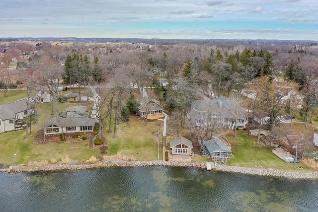 S106W20597 N Shore DRIVE, Muskego, WI 53150
