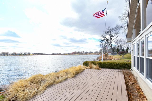 S106W20597 N Shore DRIVE, Muskego, WI 53150