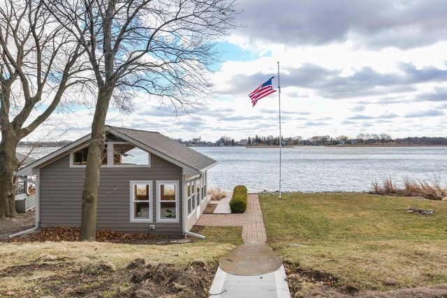 S106W20597 N Shore DRIVE, Muskego, WI 53150
