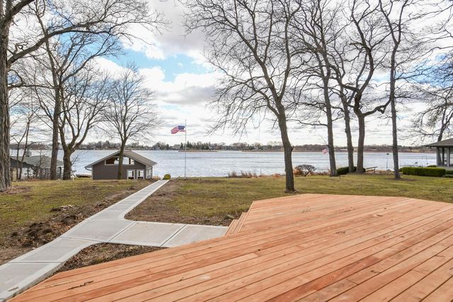 S106W20597 N Shore DRIVE, Muskego, WI 53150
